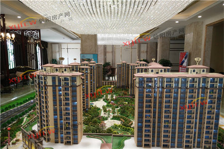 祥和小区102平套三送车库送库房急售78万全明户型停车方便